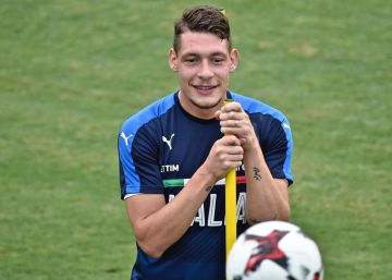Belotti, el monaguillo al que le regalaban salami por marcar Belotti, el monaguillo al que le regalaban salami por marcar