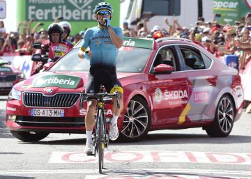Contador embiste, Froome resiste y Nibali desiste