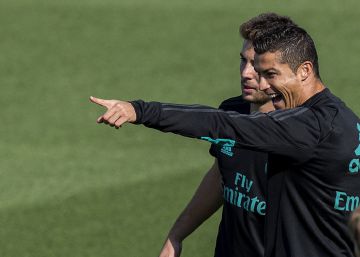 Zidane y la vuelta de Cristiano: “Le veo feliz, lo que le gusta es jugar” Zidane y la vuelta de Cristiano: “Le veo feliz, lo que le gusta es jugar”