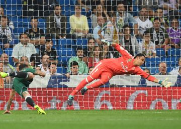 El Madrid se derrite en el Bernabéu ante el Betis (0-1) El Madrid se derrite en el Bernabéu ante el Betis (0-1)