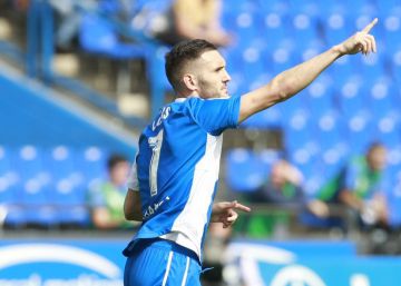 Un gol de Andone da la victoria al Depor y mantiene a Mel Un gol de Andone da la victoria al Depor y mantiene a Mel