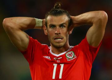 Bale lo tiene crudo Bale lo tiene crudo