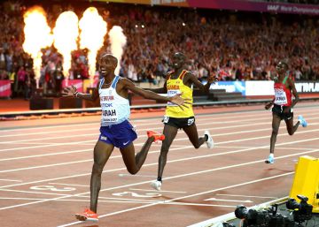 Mo Farah abandona a Salazar en Portland