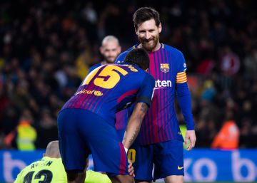 Paulinho atua como Neymar em parceira com Messi