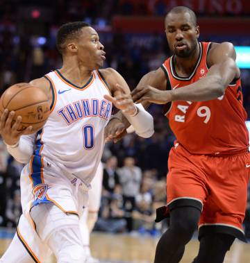 Exhibición de Mirotic con ocho triples y 28 puntos