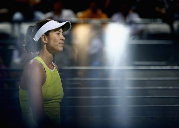 Muguruza patina ante Kasatkina