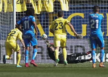 Asenjo para dos penaltis en la victoria del Villarreal contra el Getafe