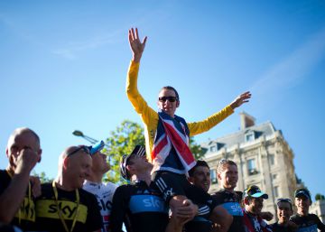 Un comité parlamentario acusa a Wiggins de doparse para ganar el Tour de 2012