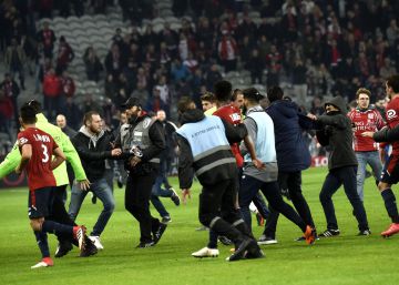 Oleada de cólera ultra en Francia