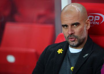 Guardiola mantiene el lazo amarillo tras la multa de 22.500 euros