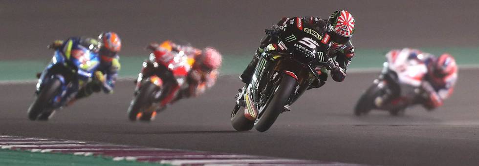 Zarco, durante la QP2, al frente de Rins, Márquez y Petrucci.