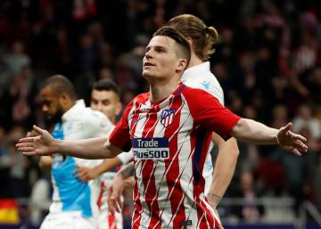El Atlético vence al Deportivo y se coloca a nueve puntos del Barça (1-0)