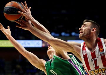 Olympiacos pierde ante Zalgiris y deja al Madrid sin el factor cancha en los cuartos de la Euroliga