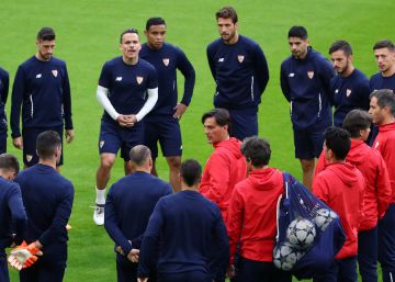 Navas enseña el camino al Sevilla