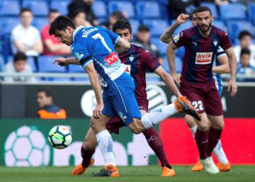 Un Espanyol depressiu s’enfonsa davant de l’Eibar (0-1)