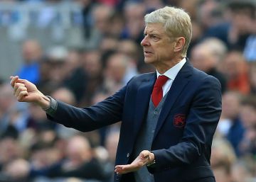 Wenger anuncia que deja el Arsenal a final de temporada después de 22 años