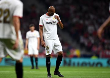 N’Zonzi pide perdón por su salida nocturna tras la final de la Copa