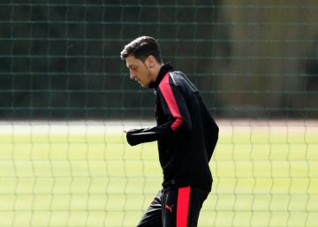 “¡Nosotros tenemos a Özil!”
