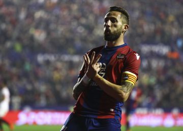 El Levante ata la permanencia y complica Europa al Sevilla