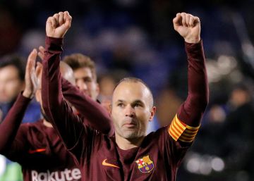 Iniesta en los espejos