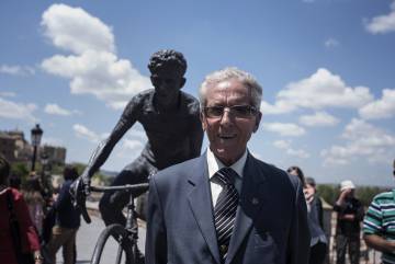 Bahamontes ya es de bronce en Toledo