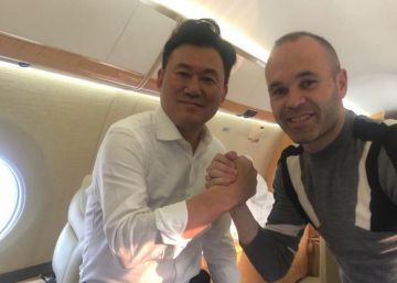 Iniesta escoge Japón