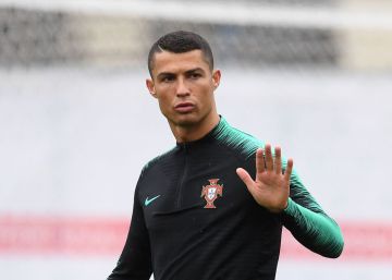 Cristiano exhibe su liderazgo entre los ‘dachnikis’