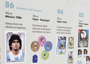 Medio siglo de fútbol argentino en figuritas de museo