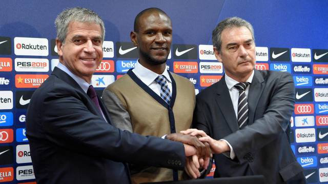 Mestre, Abidal y Segura, en la presentación del secretario técnico.