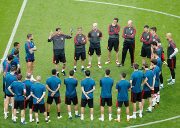 España pide el balón