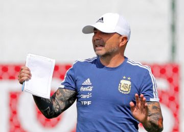 El largo deterioro de Sampaoli