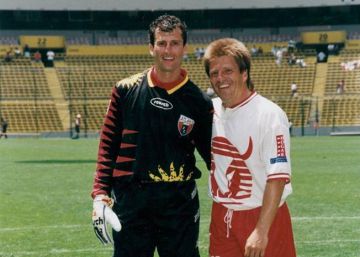 El Tri en tiempos de elecciones: del futbolista que se opuso al PRI a la candidatura del ‘Cuau’