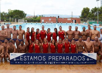 El Europeo de waterpolo, un pedestal para ellas y un trampolín para ellos
