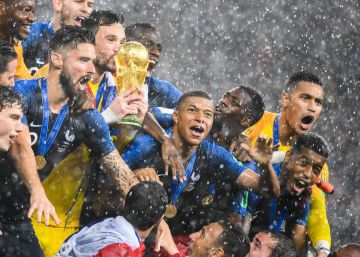 Francia golea a Croacia y se proclama campeona del mundo por segunda vez en su historia