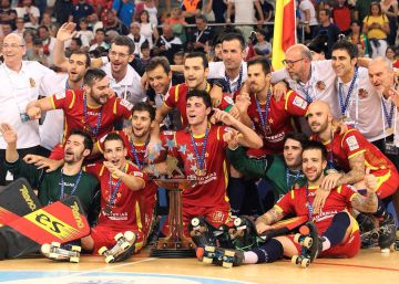 España golea a Portugal y recupera la corona europea