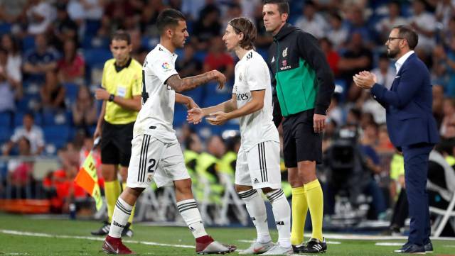 Modric entra por Ceballos en el partido contra el Getafe.