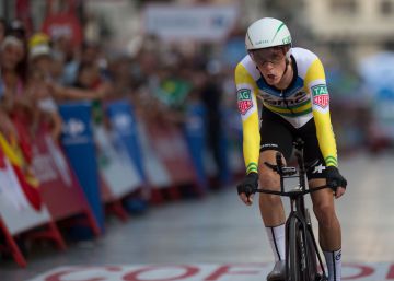 Rohan Dennis es de nuevo el primer líder de la Vuelta