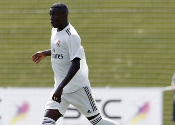 Vinicius Júnior, 45 milhões de euros na terceira divisão