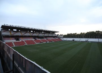 El estadio del Rayo no pasa el control técnico desde 2012