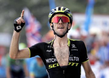 Simon Yates recupera su tesoro