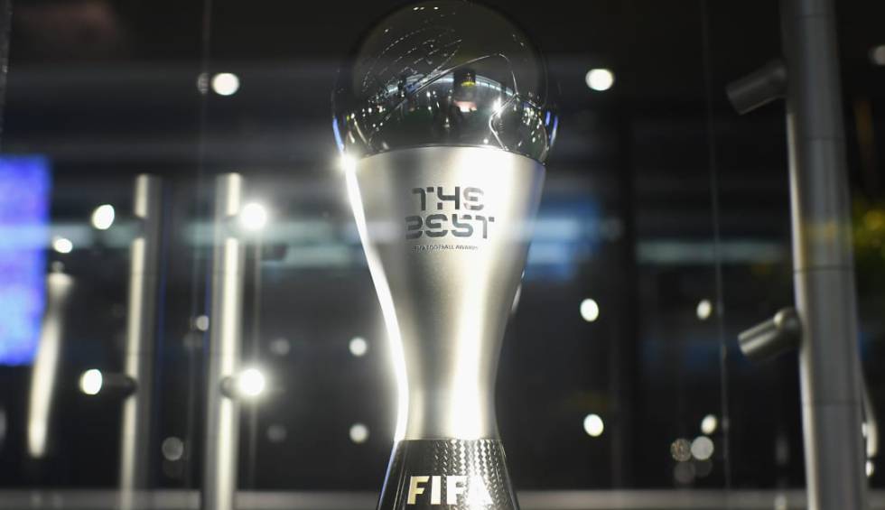 Osorio votó en 'The Best' como técnico de México