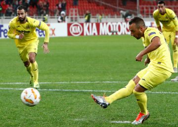 Cazorla alivia el drama para el Villarreal en Moscú