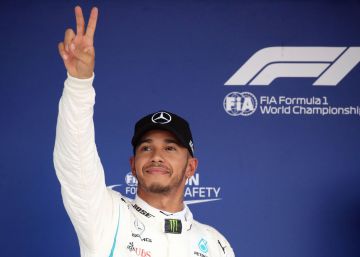 Hamilton vuela; Ferrari naufraga
