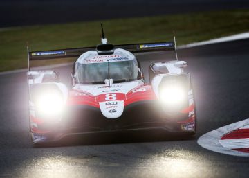 Toyota vuelve a liarla en Fuji, pero esta vez a favor de Alonso