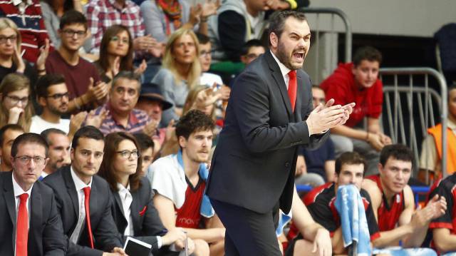 Agustí Julbe, en el banquillo del Fuenlabrada