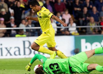 El Atlético se encoge y empata con apuros con el Villarreal