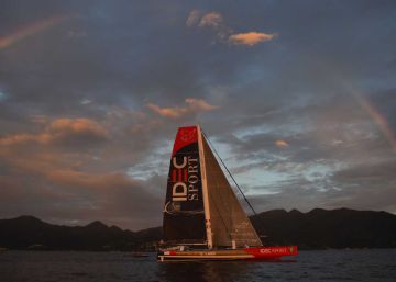 El ‘Idec Sport’ de Francis Joyon se proclama vencedor de la Ruta del Ron con un nuevo récord El ‘Idec Sport’ de Francis Joyon se proclama vencedor de la Ruta del Ron con un nuevo récord