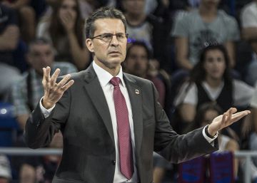 Un entrenador en la distancia corta