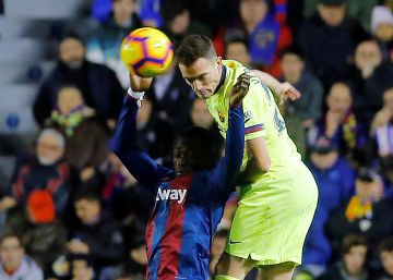 Vermaelen vuelve a dejar la defensa del Barça en cuadro