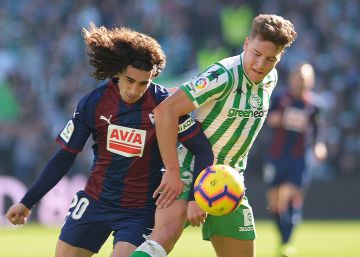 El Eibar le hace la vida dura al Betis (1-1)